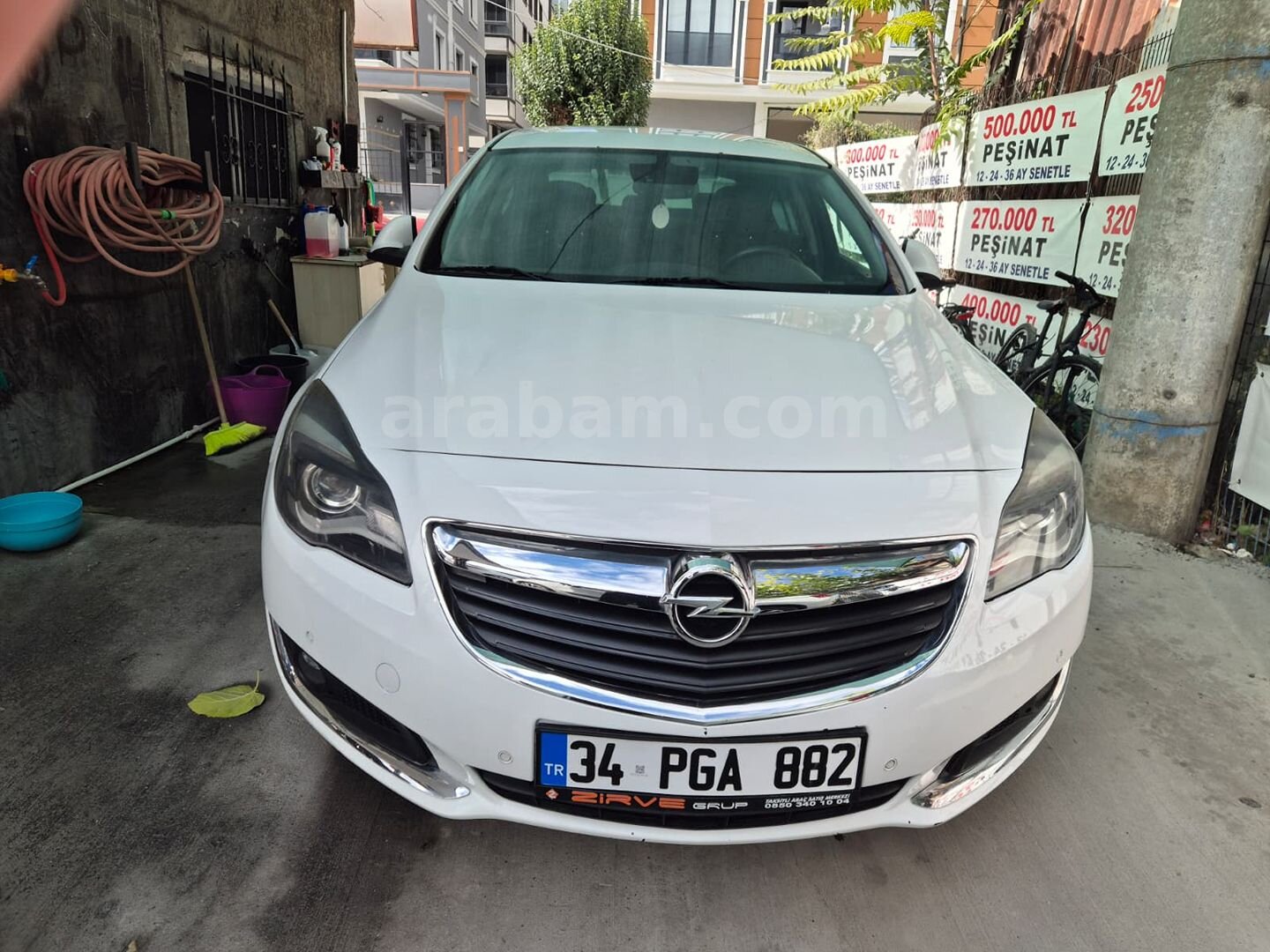 Galeriden Opel Insignia 1.6 CDTI Edition Elegance 2015 Model İstanbul 196.228 km Beyaz 2