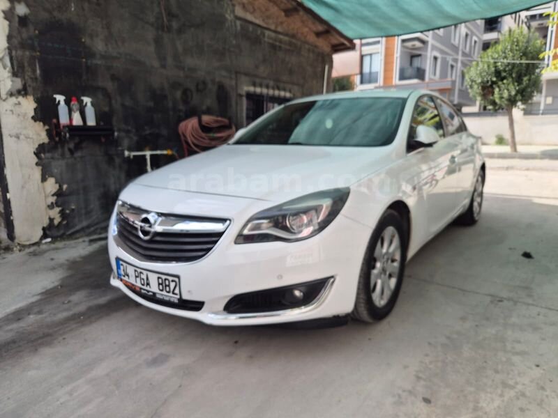 Galeriden Opel Insignia 1.6 CDTI Edition Elegance 2015 Model İstanbul 196.228 km Beyaz