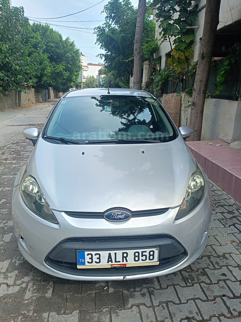 Sahibinden Ford Fiesta 1.4 TDCi Trend 2011 Model Mersin 298.000 km Gri 2