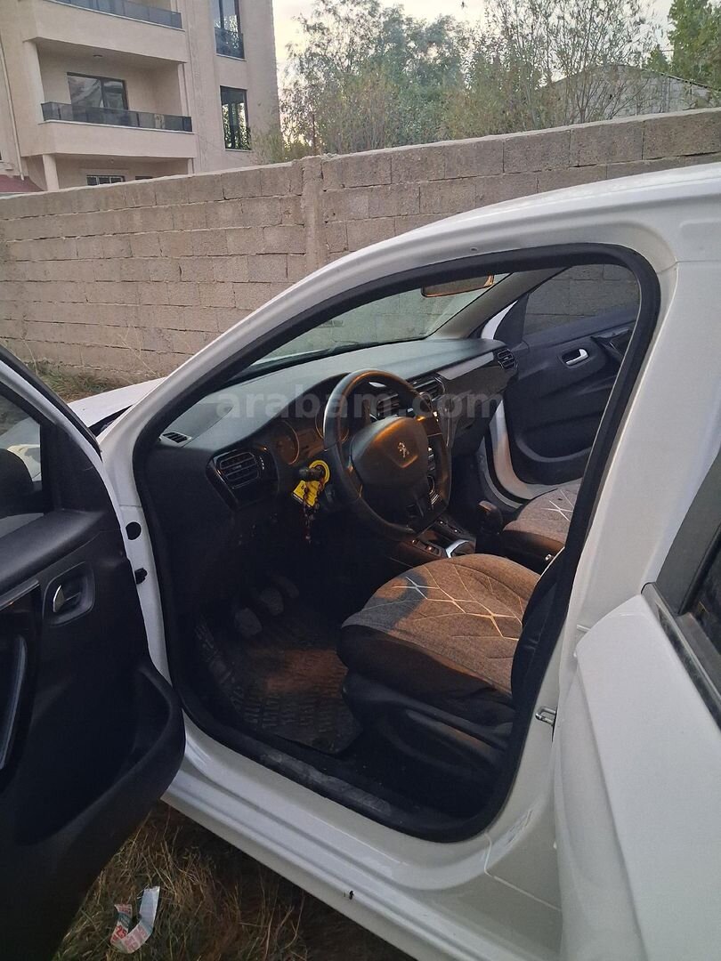 Sahibinden Peugeot 301 1.6 HDi Allure 2017 Model Van 128.000 km Beyaz 5