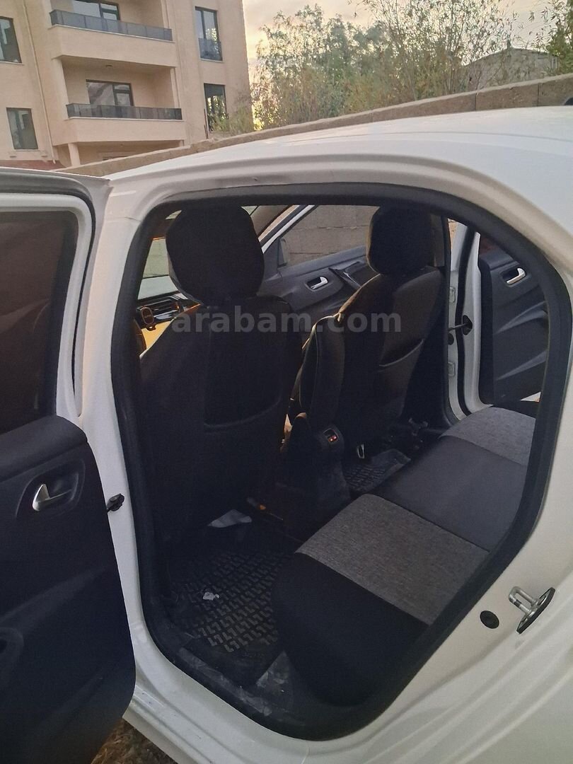 Sahibinden Peugeot 301 1.6 HDi Allure 2017 Model Van 128.000 km Beyaz 6