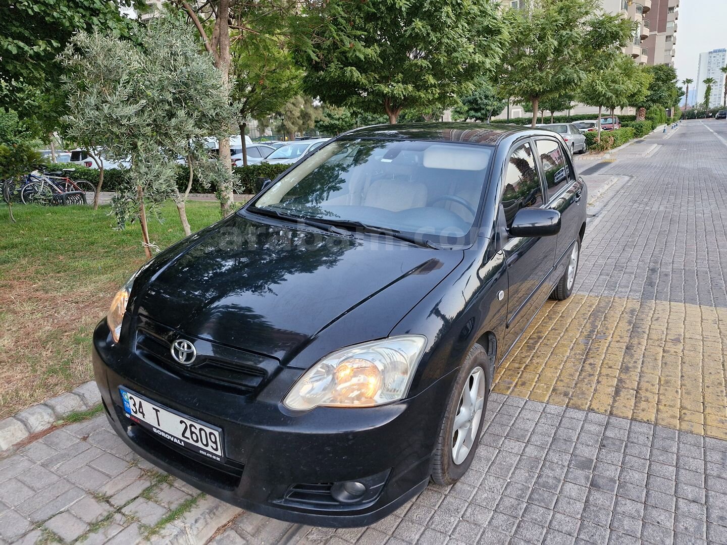 Sahibinden Toyota Corolla 1.4 D-4D Sol 2007 Model İzmir 180.000 km Siyah 2