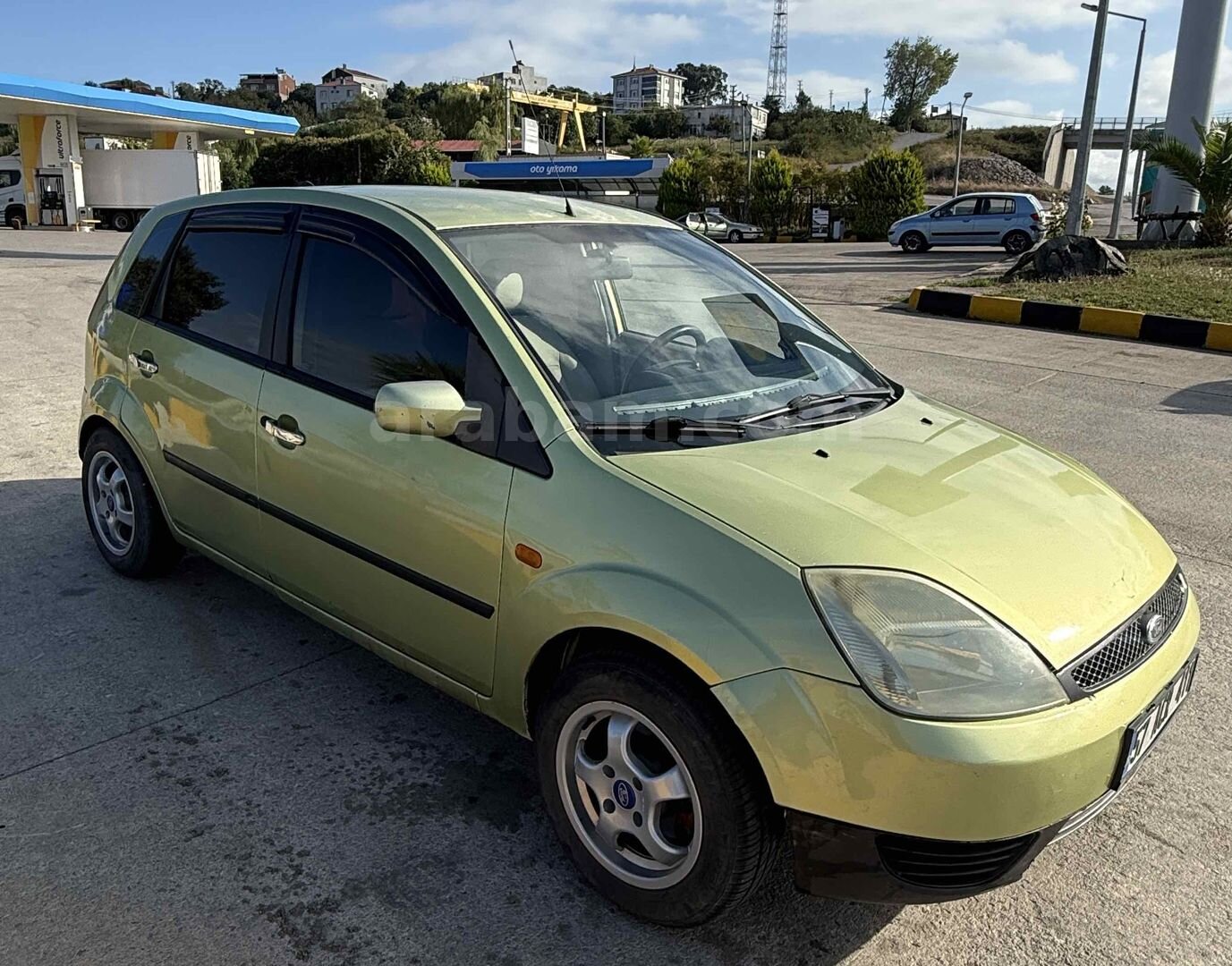 Sahibinden Ford Fiesta 1.4 TDCi Comfort 2005 Model Sinop 300.000 km Yeşil 1