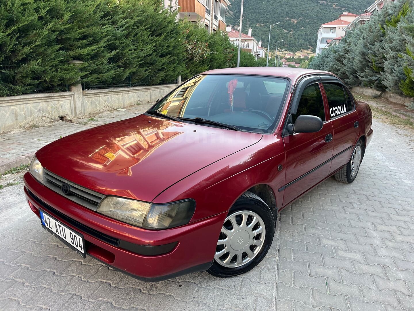 Sahibinden Toyota Corolla 1.6 XEi 1996 Model Konya 371.000 km Bordo 6