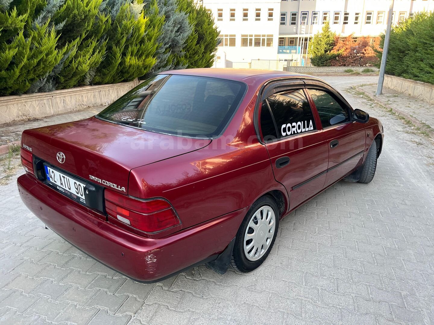 Sahibinden Toyota Corolla 1.6 XEi 1996 Model Konya 371.000 km Bordo 3