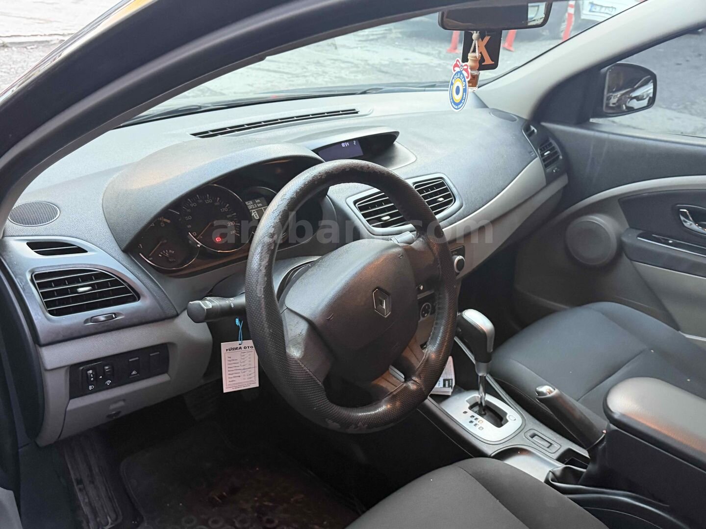 Galeriden Renault Fluence 1.5 dCi Business 2012 Model Kocaeli 259.000 km Siyah 7