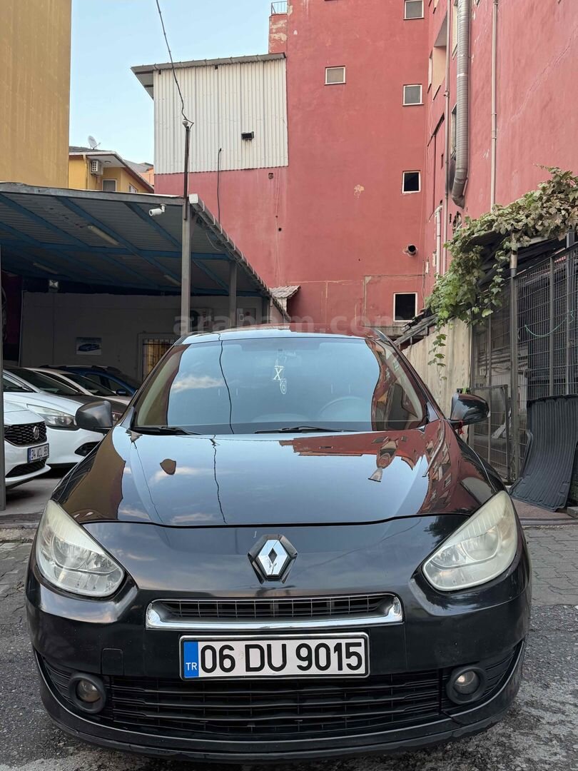 Galeriden Renault Fluence 1.5 dCi Business 2012 Model Kocaeli 259.000 km Siyah 6