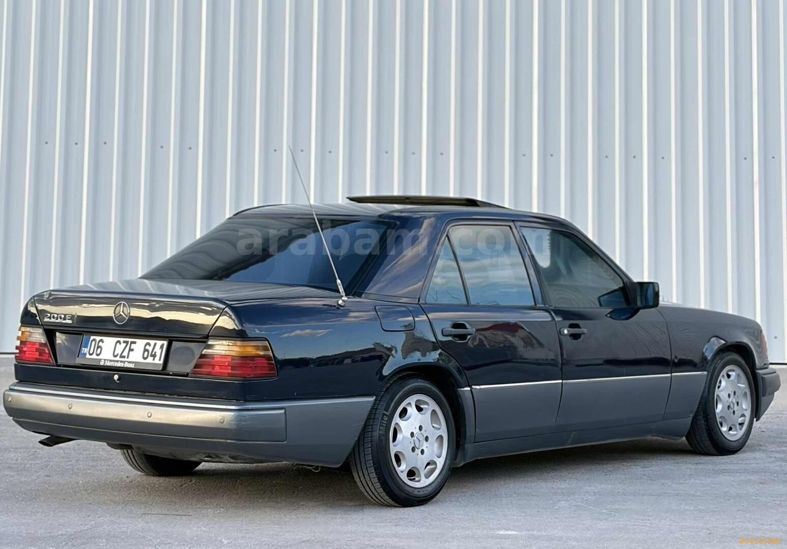 Galeriden Mercedes - Benz 200 E 1987 Model Ankara 520.000 km Mavi 6