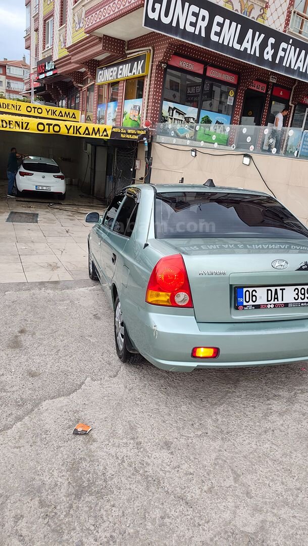 Sahibinden Hyundai Accent 1.6 Admire 2004 Model Ankara 278.000 km Yeşil 4