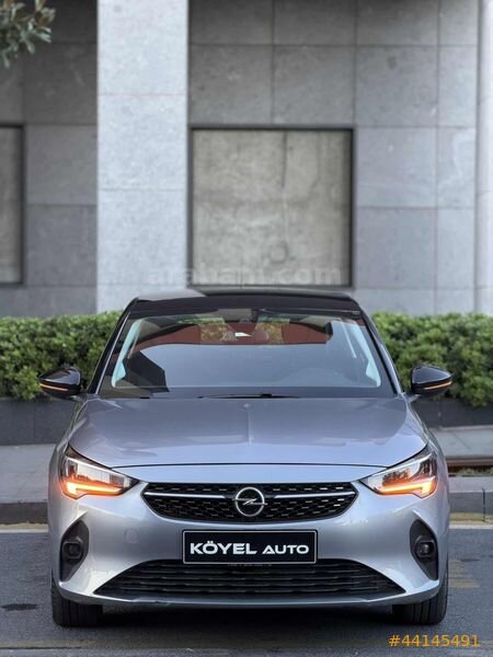 Galeriden Opel Corsa 1.2 T Elegance 2022 Model İstanbul 64.900 km Gri