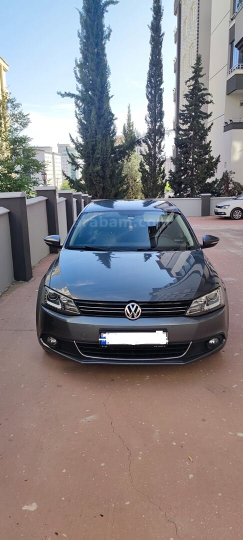 Sahibinden Volkswagen Jetta 1.6 TDi Comfortline 2012 Model Gaziantep 191.000 km Gri (titanyum) 3