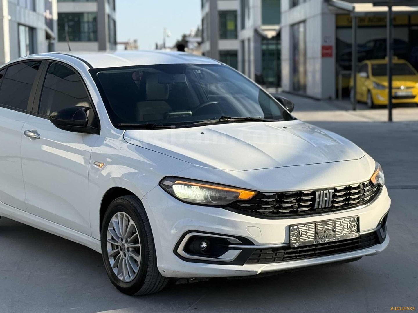 Galeriden Fiat Egea 1.4 Fire Urban Plus 2021 Model Adana 65.000 km Beyaz 5