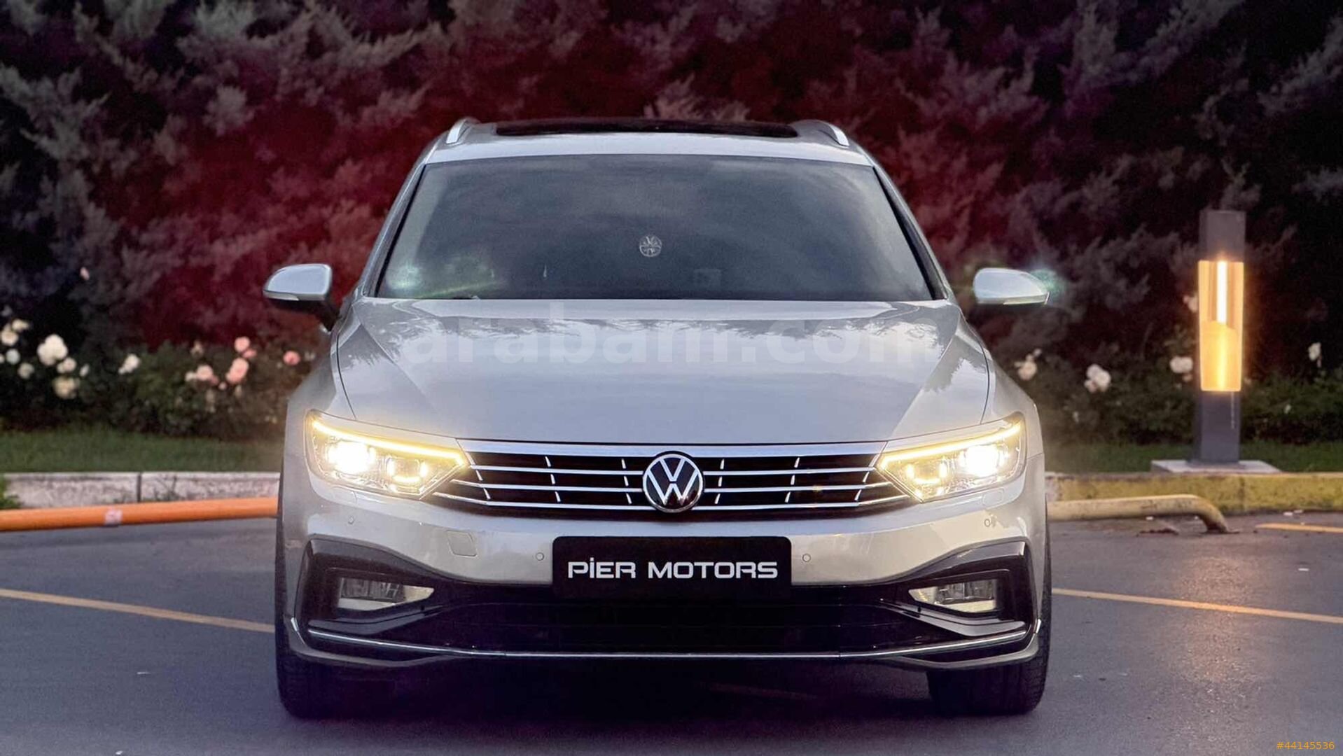 Galeriden Volkswagen Passat Variant 1.4 TSi BlueMotion Comfortline 2016 Model İstanbul 184.600 km Gri 2