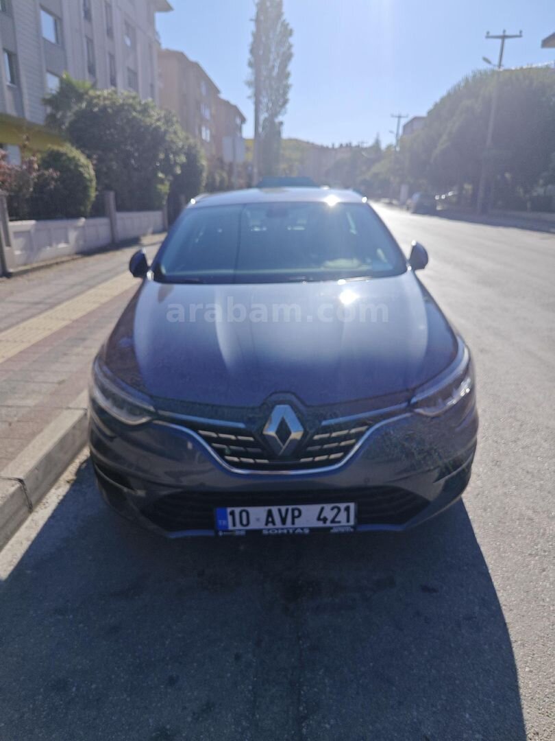 Sahibinden Renault Megane 1.3 TCe Icon 2024 Model Balıkesir 34.500 km Gri (titanyum) 2