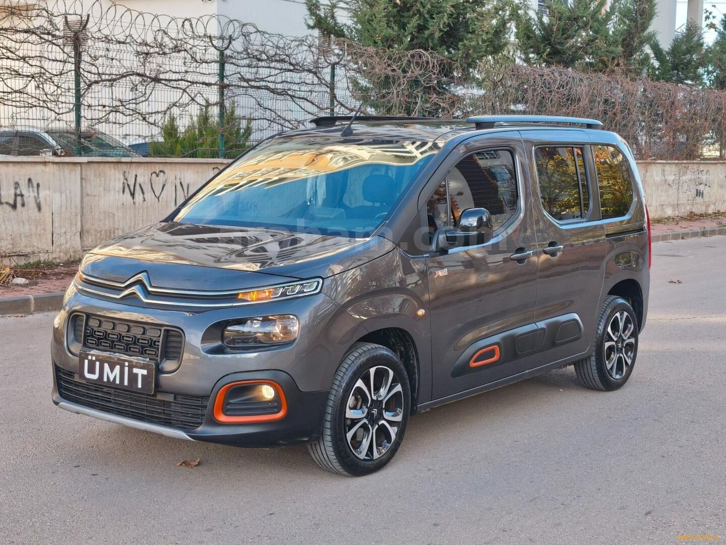 ÜMİT AUTO/2023/EAT8/CAM TAVAN/BOYASIZ/37,000*KM 3