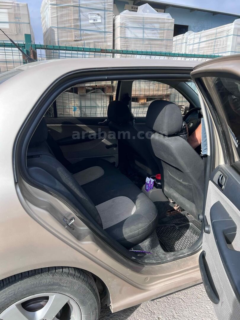 Sahibinden Skoda Fabia 1.4 TDI Ambiente 2006 Model Erzurum 292.000 km Şampanya 4