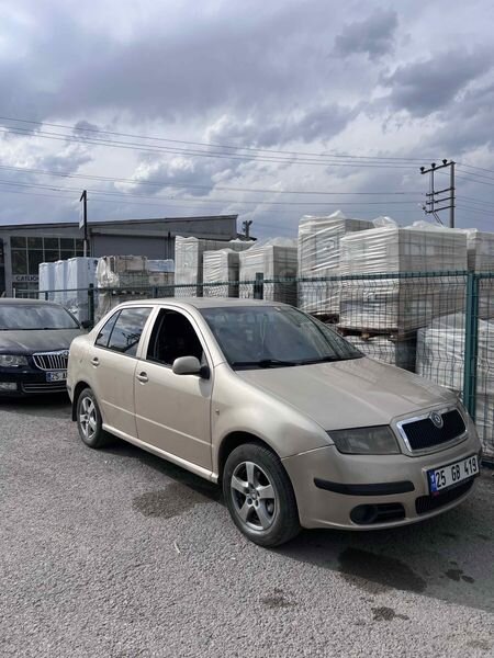Sahibinden Skoda Fabia 1.4 TDI Ambiente 2006 Model Erzurum 292.000 km Şampanya