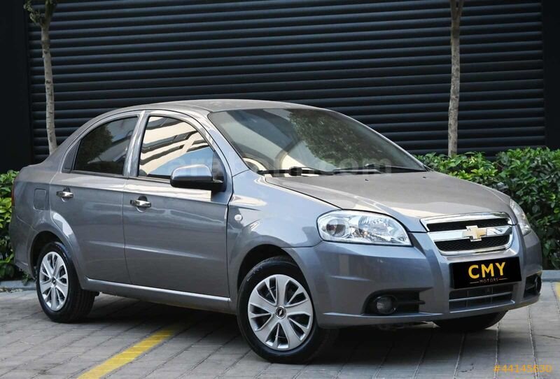 Galeriden Chevrolet Aveo 1.4 SE 2012 Model İzmir 105.000 km Gri