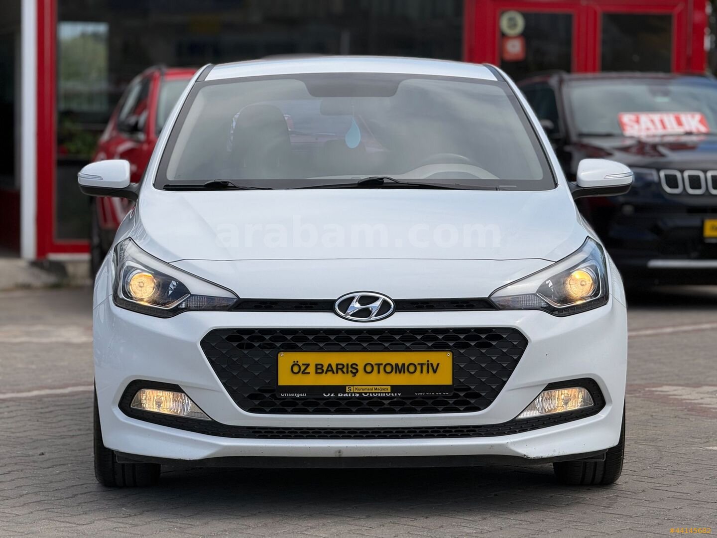 Galeriden Hyundai i20 1.2 MPI Style 2016 Model Bursa 97.000 km Beyaz 2