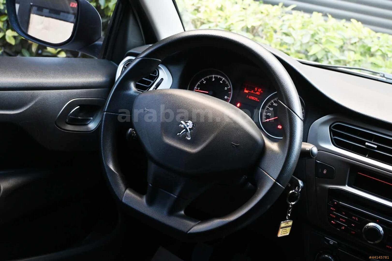 Galeriden Peugeot 301 1.6 HDi Active 2017 Model İzmir 115.000 km Beyaz 7