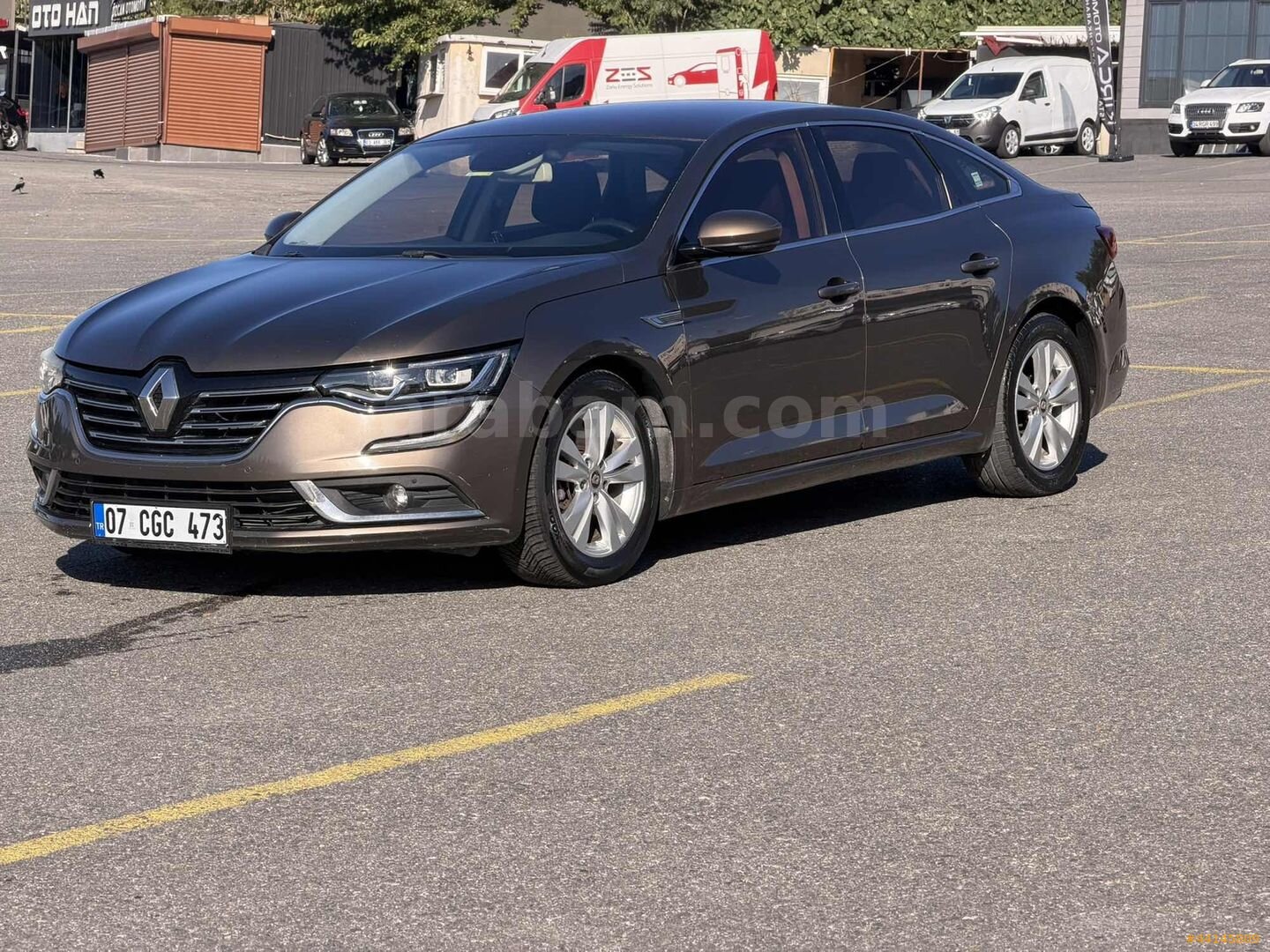 Galeriden Renault Talisman 1.6 dCi Touch 2016 Model İstanbul 260.000 km Kahverengi 1