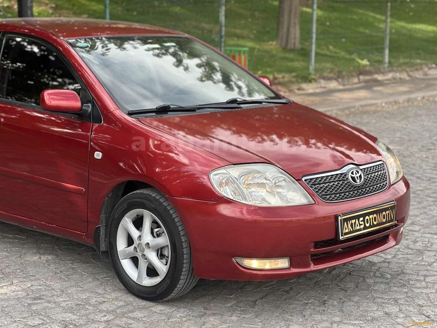 Galeriden Toyota Corolla 1.6 Sol 2004 Model Şanlıurfa 340.000 km Bordo 3