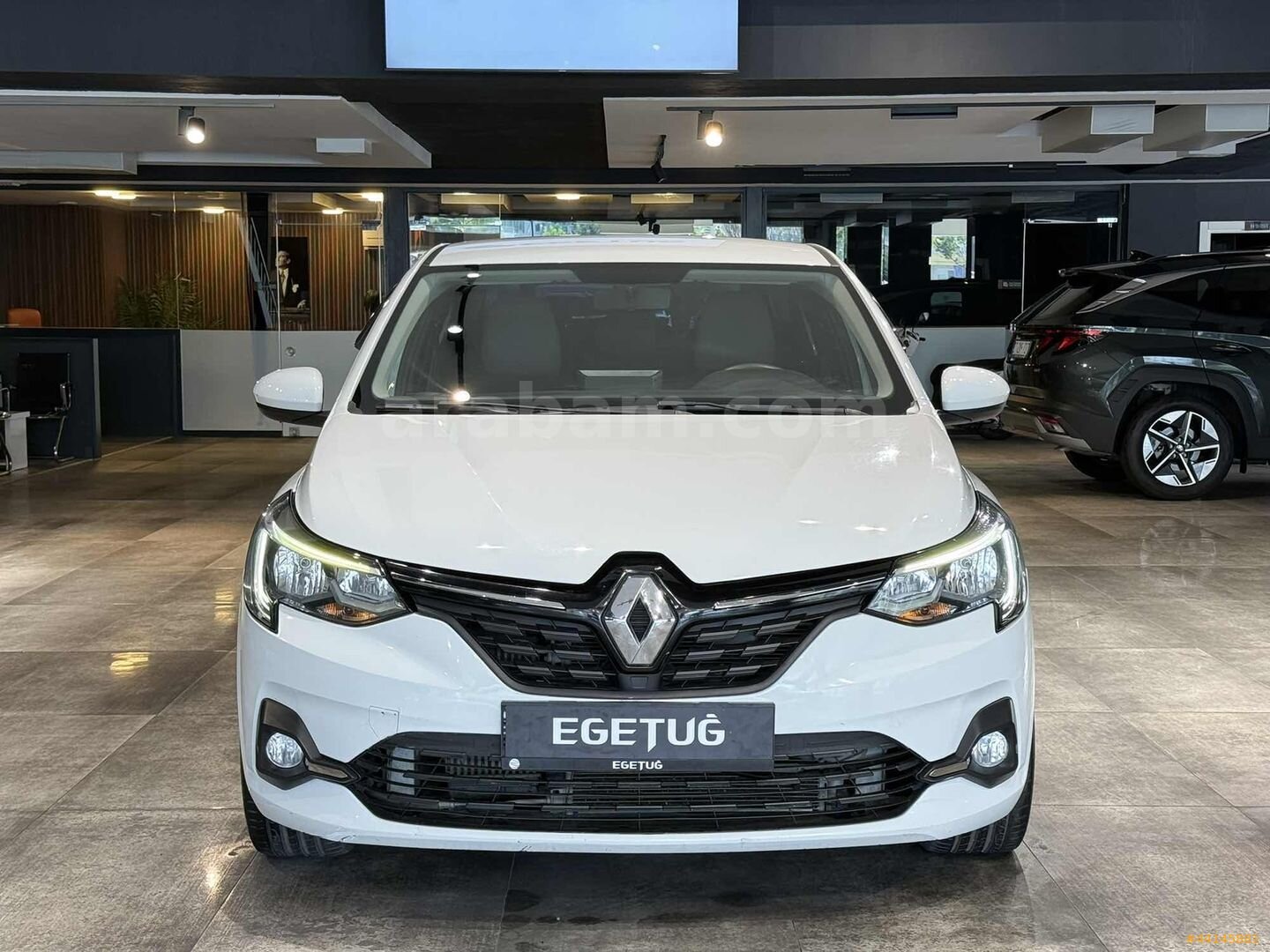 Galeriden Renault Taliant 1.0 T Joy 2022 Model Antalya 97.000 km Beyaz 3