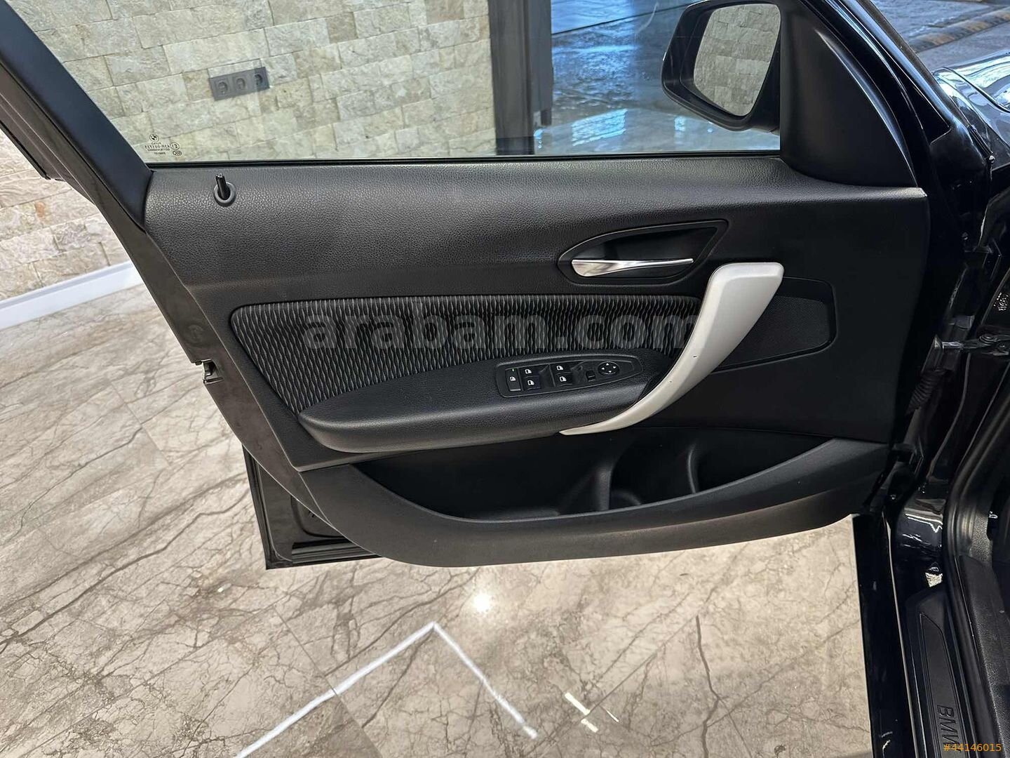 Galeriden BMW 1 Serisi 116d ED EfficientDynamics 2013 Model İzmir 236.000 km Siyah 5