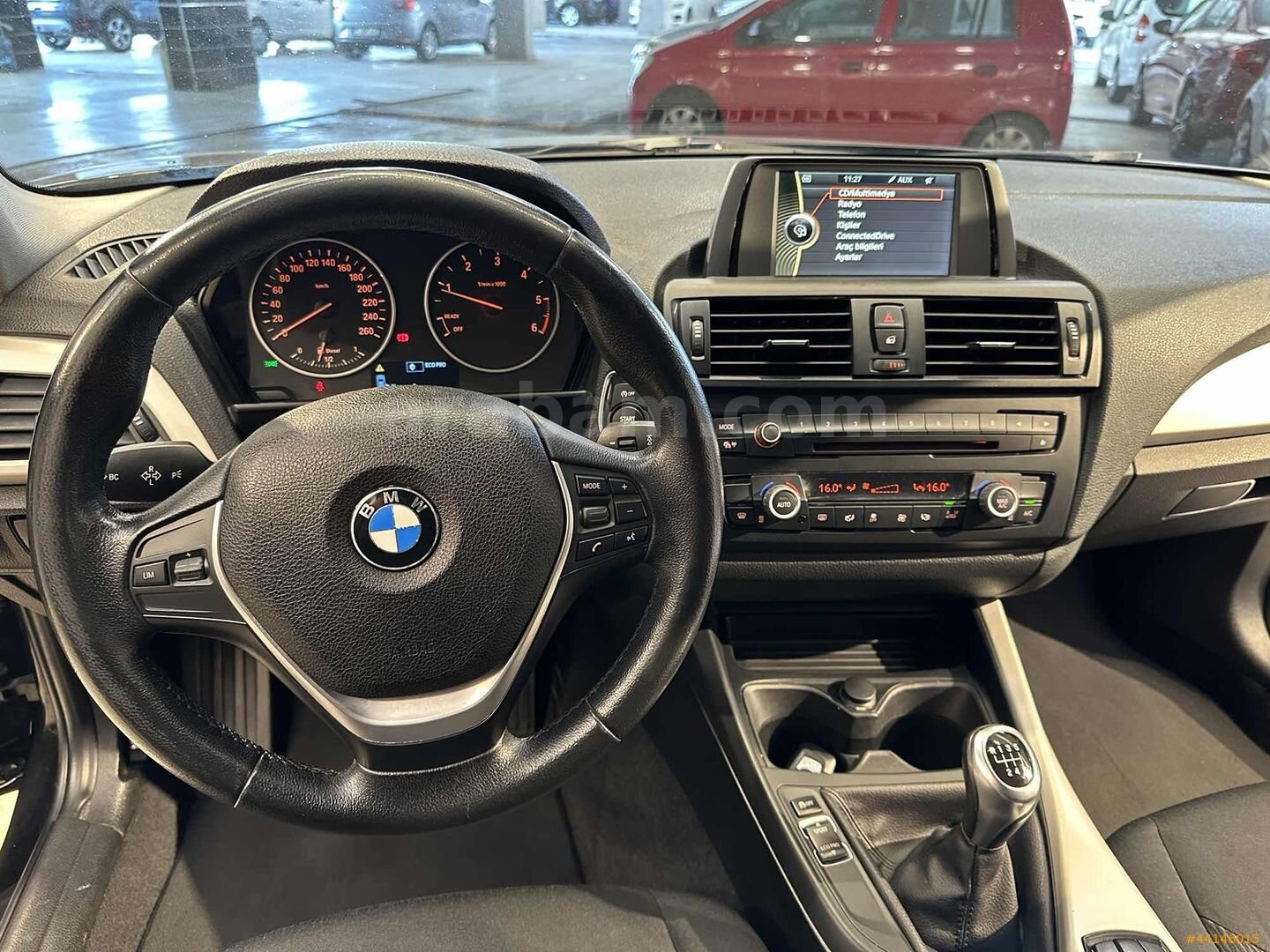 Galeriden BMW 1 Serisi 116d ED EfficientDynamics 2013 Model İzmir 236.000 km Siyah 7