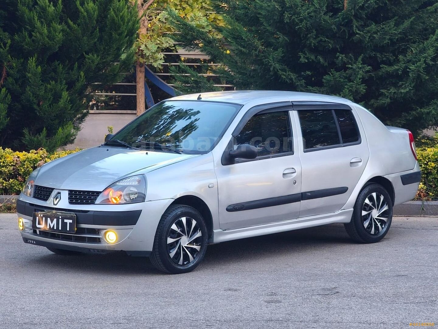Galeriden Renault Clio 1.5 dCi Alize 2006 Model Gaziantep 383.000 km Gri 3