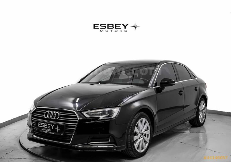 Galeriden Audi A3 Sedan 1.6 TDI Design Line 2016 Model İstanbul 146.000 km Siyah