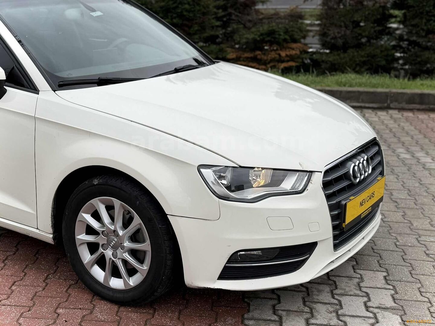 Galeriden Audi A3 Sportback 1.6 TDI Attraction 2015 Model İstanbul 192.000 km Beyaz 6