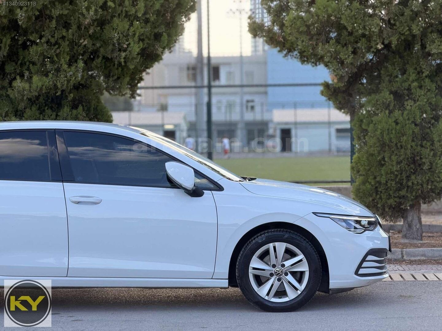 Galeriden Volkswagen Golf 1.0 TSi Impression 2023 Model İzmir 74.000 km Beyaz 5