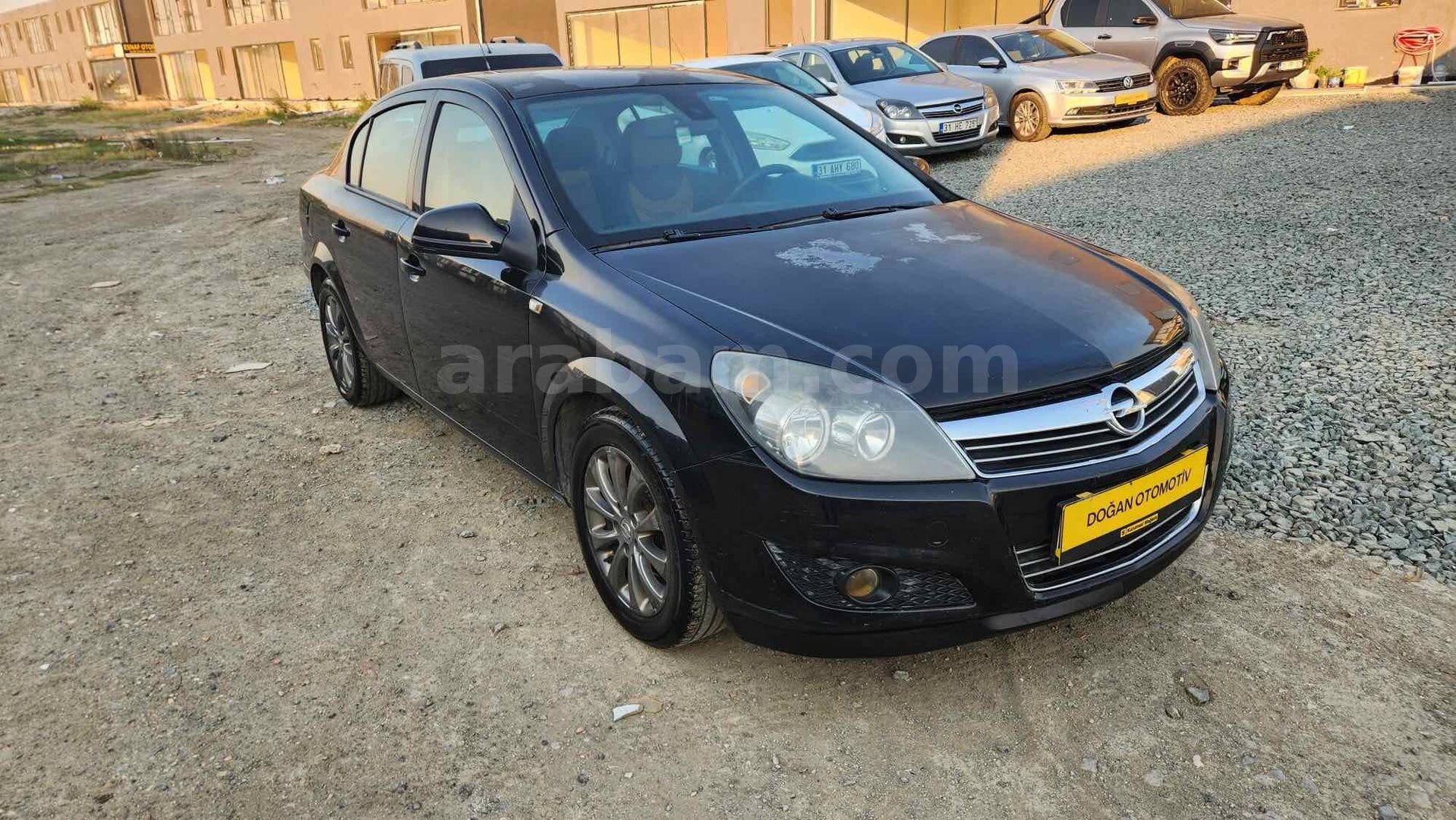 Galeriden Opel Astra 1.6 Enjoy 111.Yıl 2012 Model Hatay 146.000 km Siyah 2