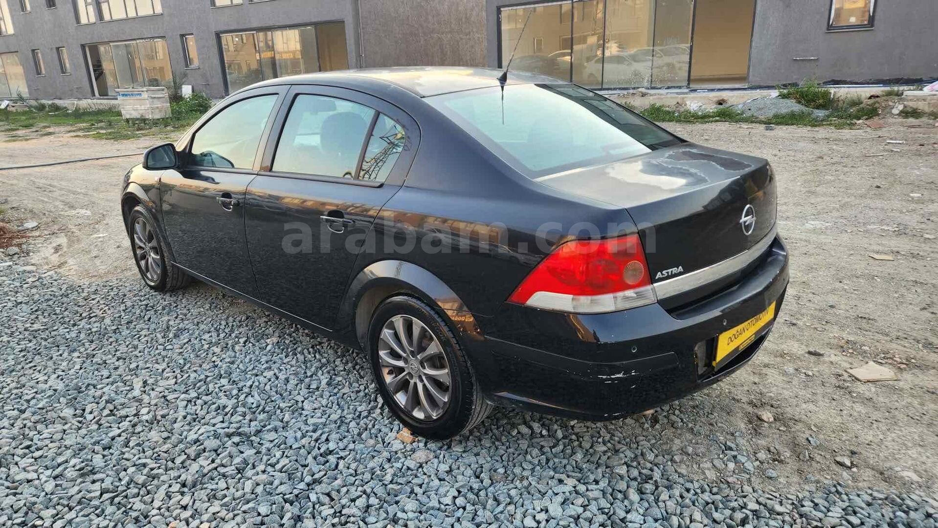 Galeriden Opel Astra 1.6 Enjoy 111.Yıl 2012 Model Hatay 146.000 km Siyah 6
