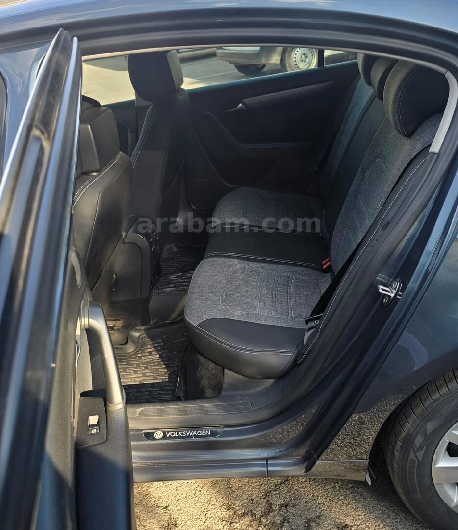 Sahibinden Volkswagen Passat 1.6 TDi BlueMotion Comfortline 2012 Model Gaziantep 280.000 km Füme 7