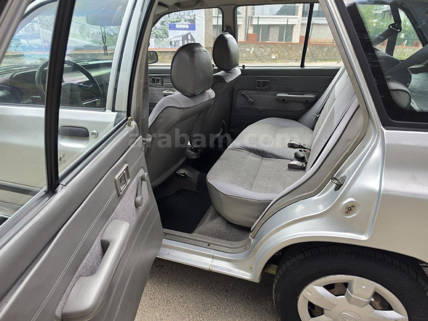 Sahibinden Kia Pride 1.3 DLX 2000 Model İstanbul 178.000 km Gri 5