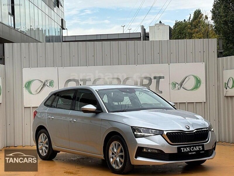 Galeriden Skoda Scala 1.6 TDI Premium 2020 Model İstanbul 156.000 km Füme