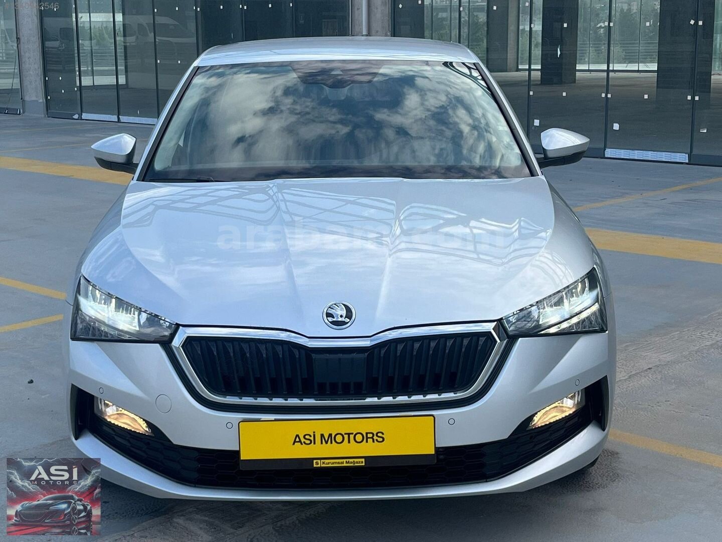 Galeriden Skoda Scala 1.0 TSI Premium 2023 Model İstanbul 93.000 km Gri 3