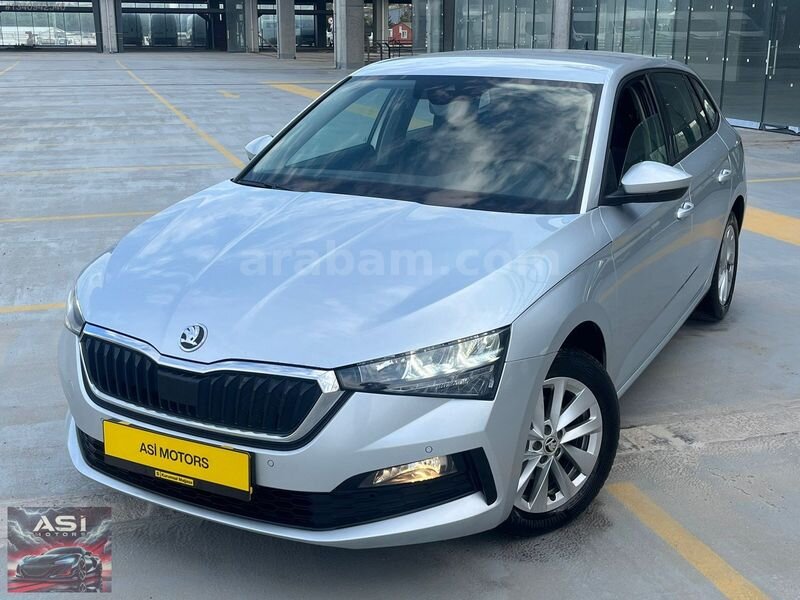 Galeriden Skoda Scala 1.0 TSI Premium 2023 Model İstanbul 93.000 km Gri
