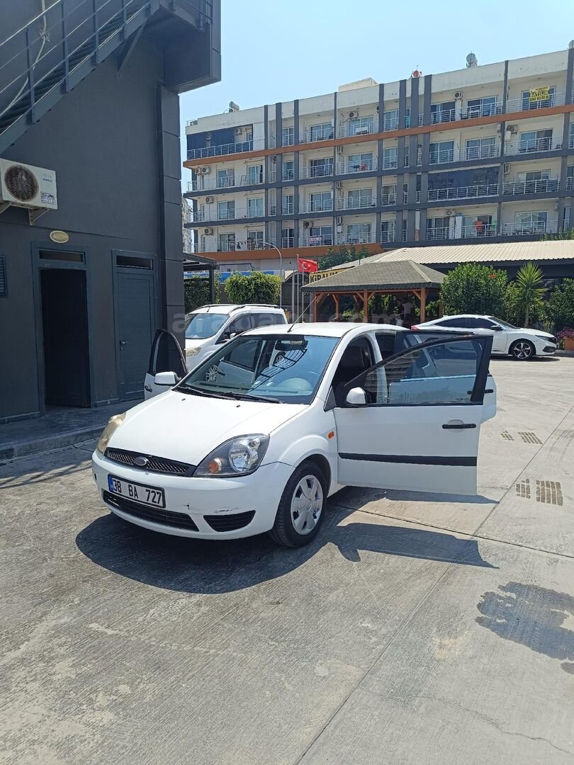 Sahibinden Ford Fiesta 1.4 TDCi Comfort 2007 Model Mersin 247.000 km Beyaz 2