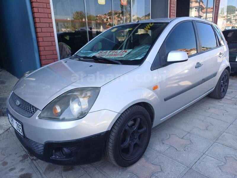 Galeriden Ford Fiesta 1.6 Comfort 2007 Model Zonguldak 225.000 km Gri (metalik)