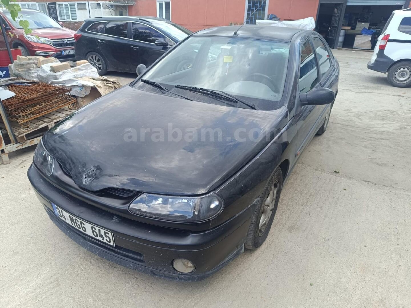 Sahibinden Renault Laguna 1.8 RXE 1999 Model İstanbul 291.500 km Siyah 5