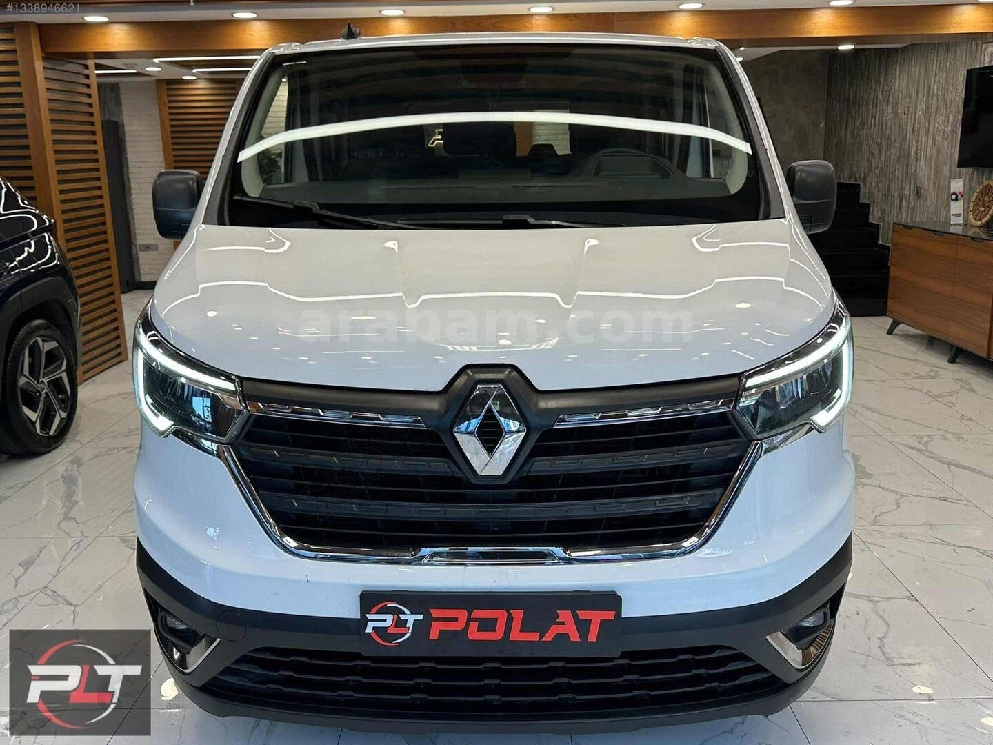 POLAT'TAN | 2024 TRAFİC 40.000" KM OTOMATİK 5+1 15 DK KREDİ İLE 2