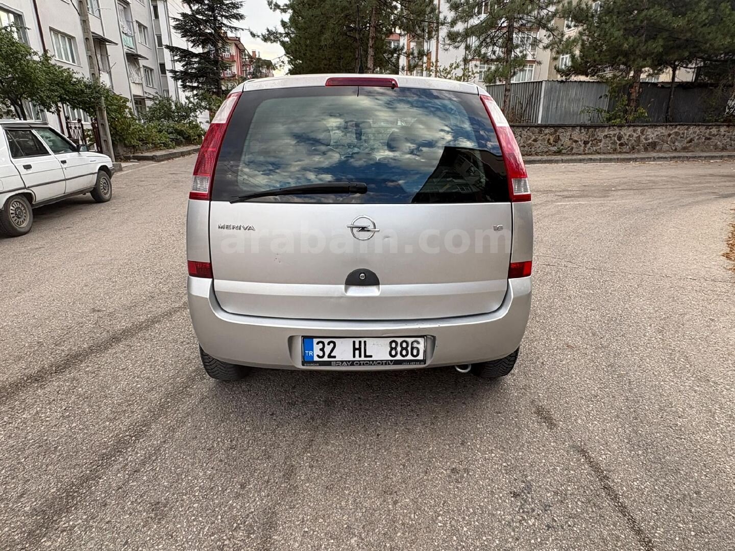 Galeriden Opel Meriva 1.6 Enjoy 2004 Model Isparta 214.000 km Gri (Gümüş) 4