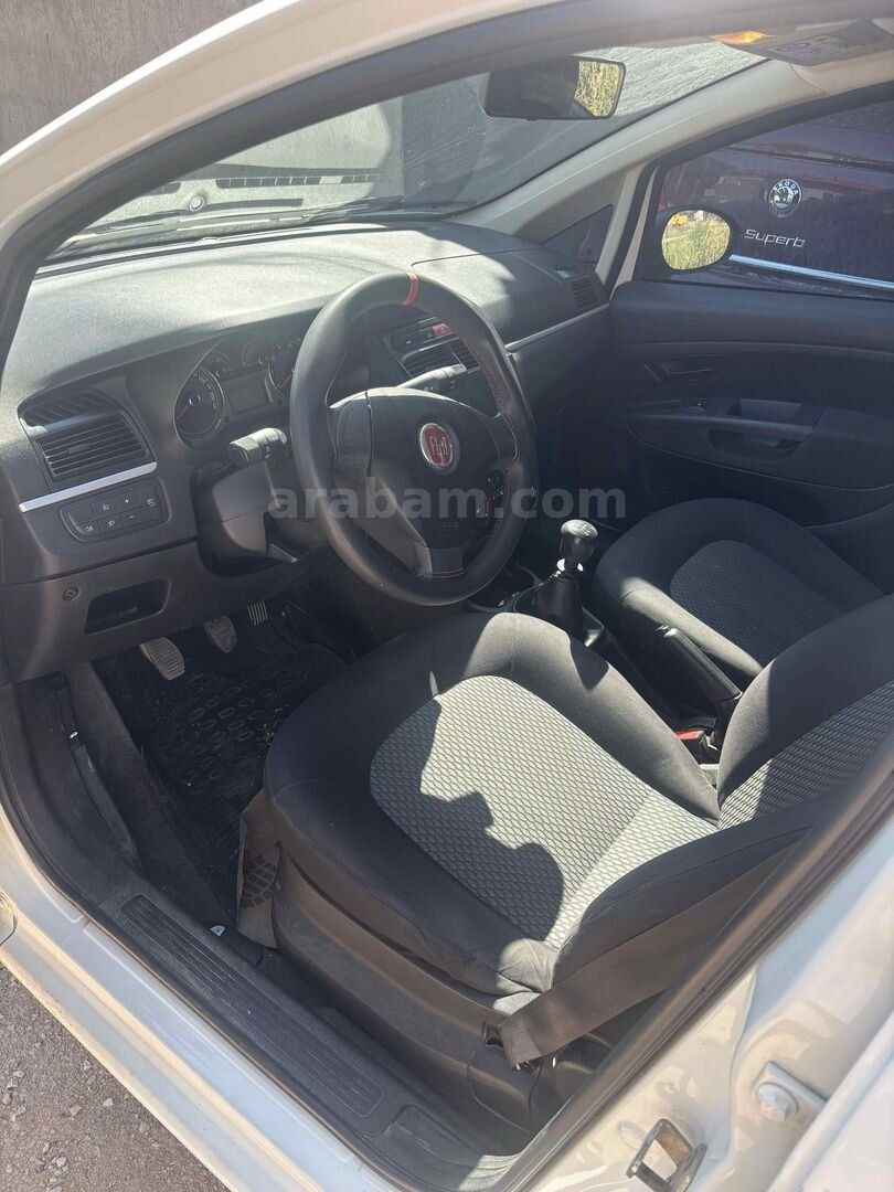 Sahibinden Fiat Linea 1.4 Fire Active Plus 2014 Model Isparta 235.000 km Beyaz 6