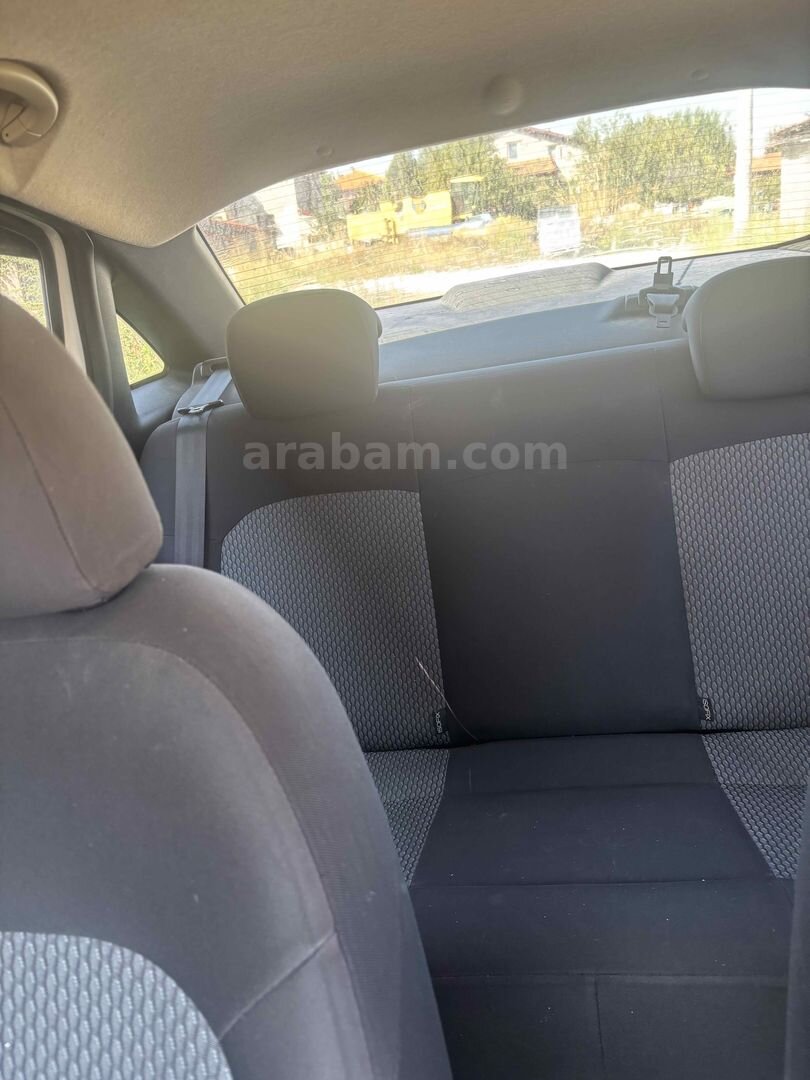 Sahibinden Fiat Linea 1.4 Fire Active Plus 2014 Model Isparta 235.000 km Beyaz 7