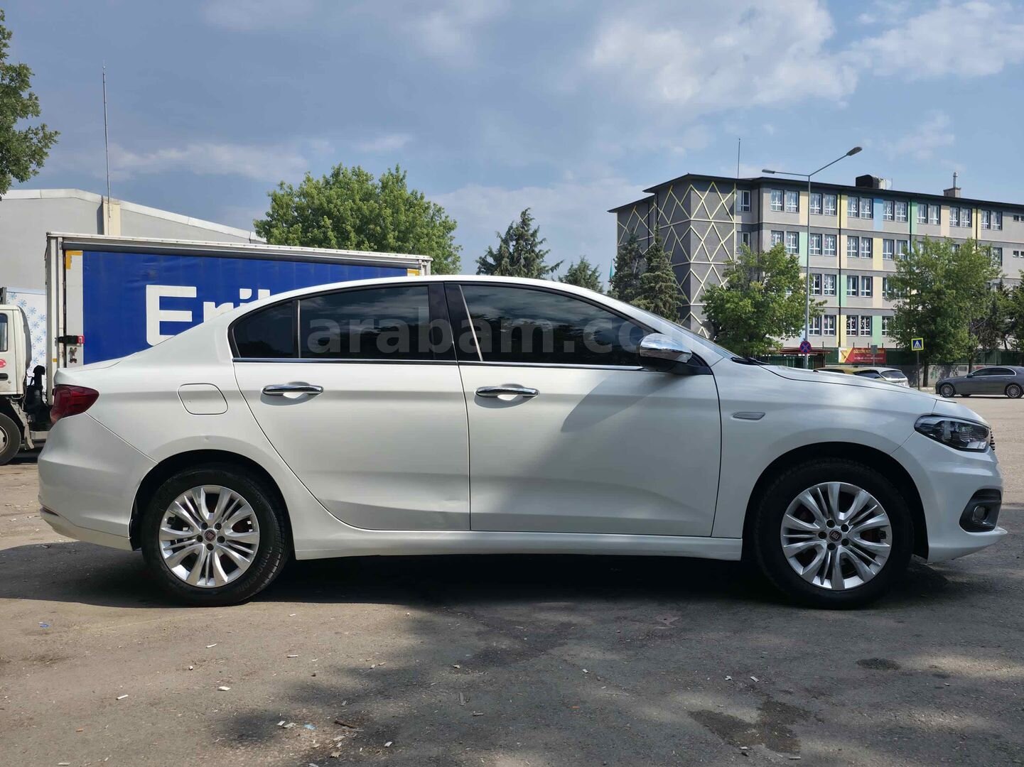 Sahibinden Fiat Egea 1.3 Multijet Urban 2015 Model Bursa 208.000 km Beyaz 3