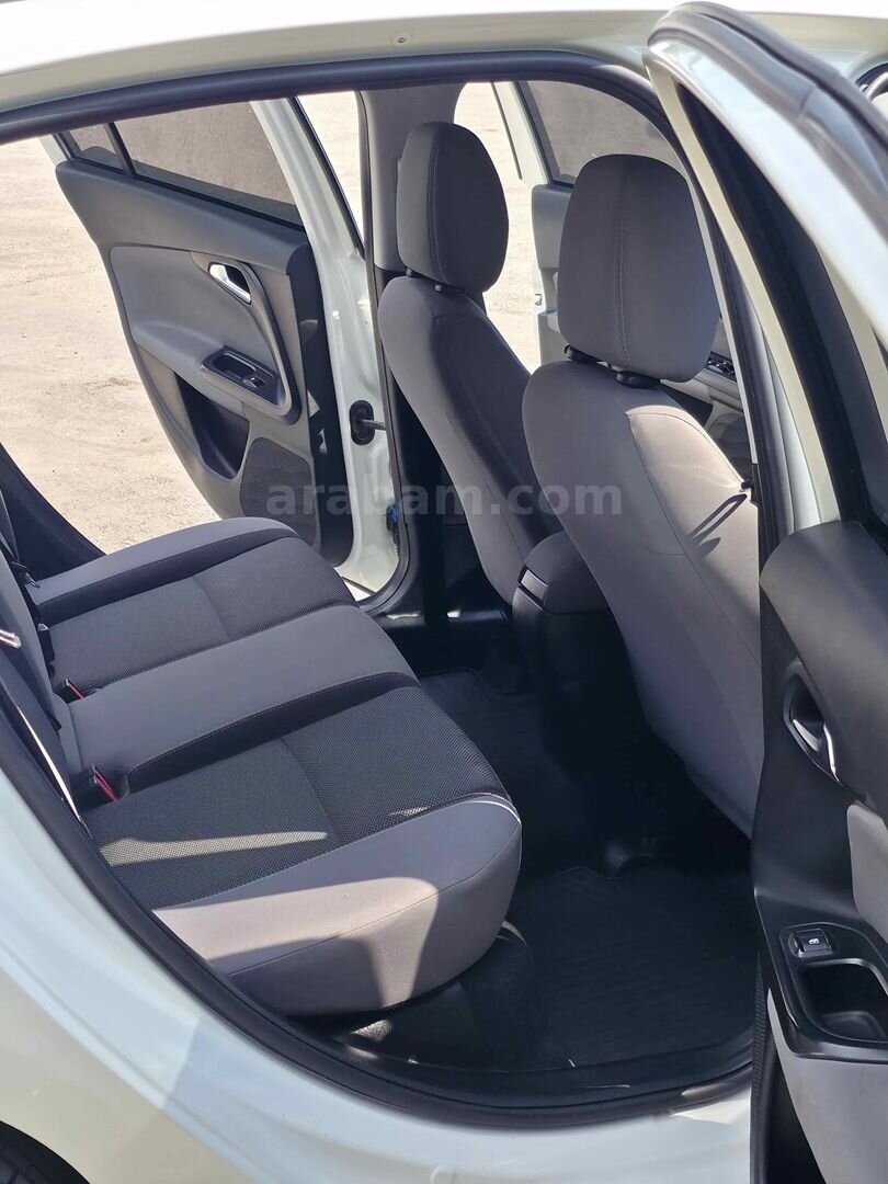 Sahibinden Fiat Egea 1.3 Multijet Urban 2015 Model Bursa 208.000 km Beyaz 6