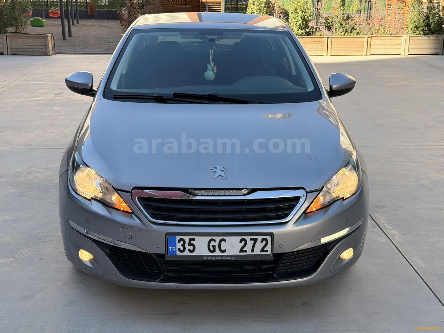 Galeriden Peugeot 308 1.2 VTi Active 2014 Model Ankara 180.000 km Gri 4
